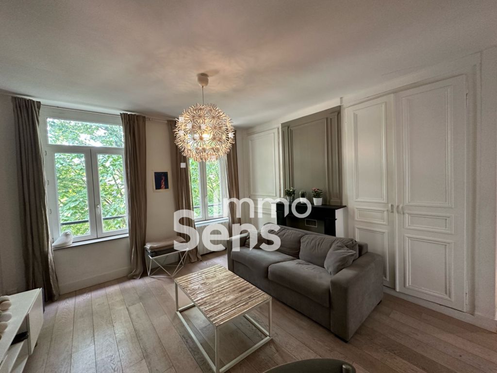 Location appartement T3  Lille VIEUX LILLE Réf.GGLAP140006657