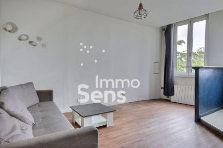 Location appartement T1  Lille  Réf.ILAP10006775