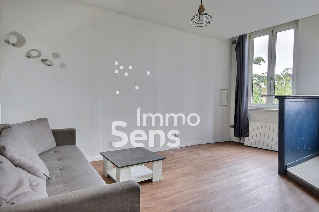 Location appartement T1  Lille  Réf.ILAP10006775