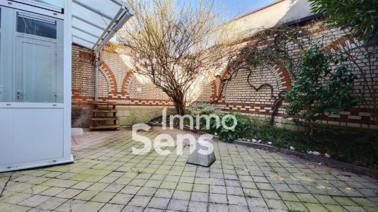 Location maison T7  Lille République / Saint Michel Réf.ILMA10006860