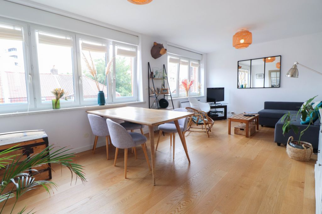 Vente appartement T4  La Madeleine Centre Réf.LMAB1002
