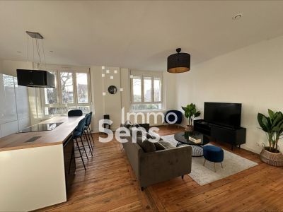 Location appartement T4  Croix Centre Réf.ILAP10006982