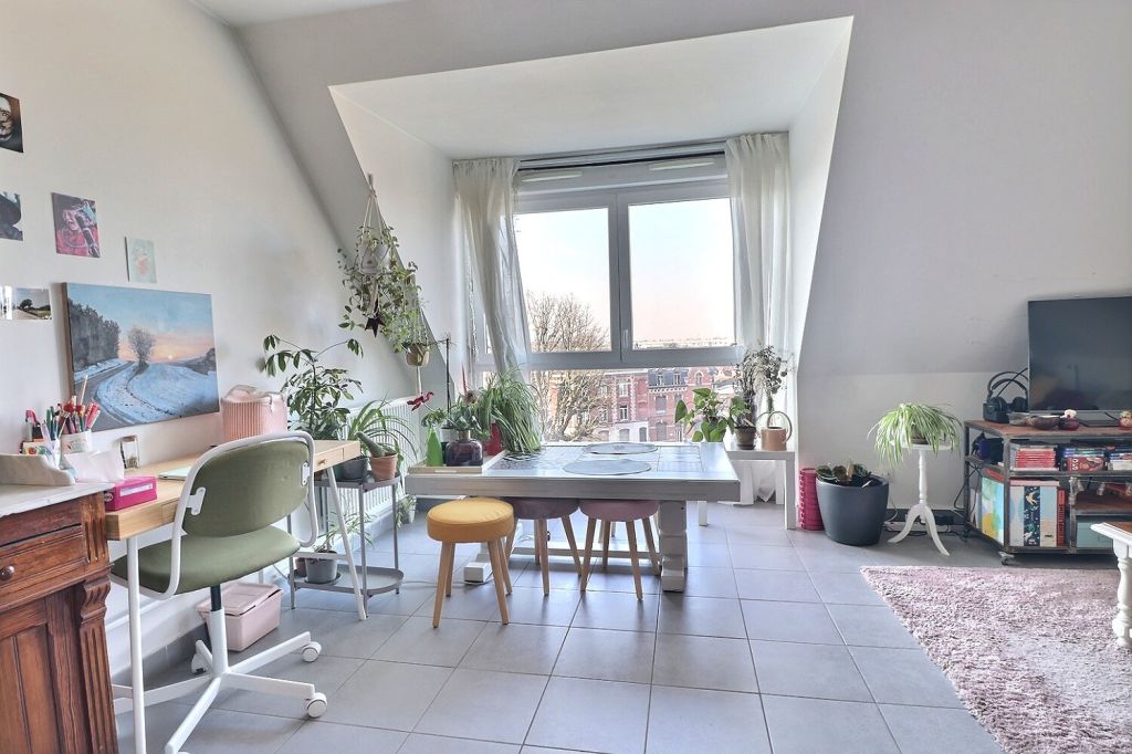 Vente appartement T2  La Madeleine  Réf.PVVAP620008088