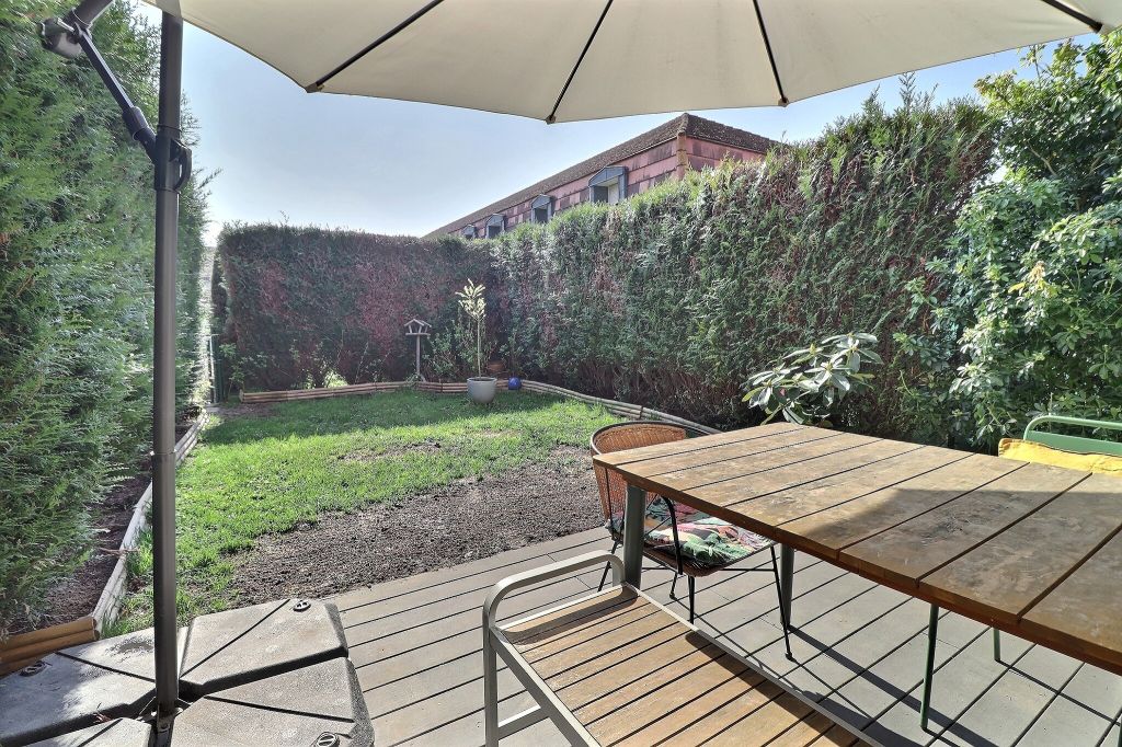 Vente appartement T4  Lille  Réf.TDVAP750008359