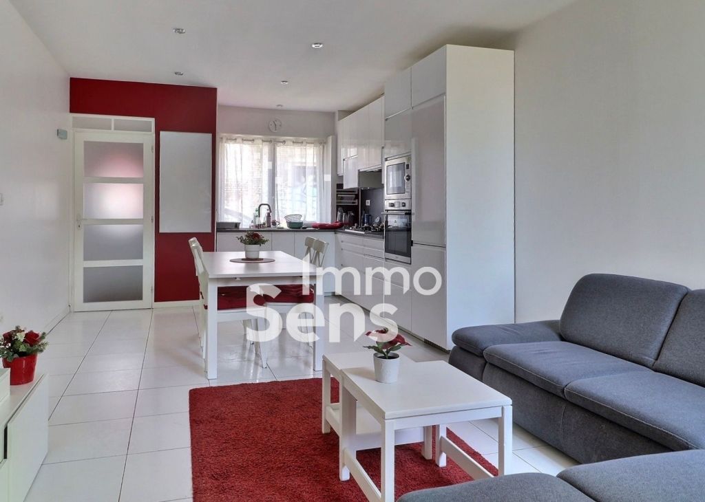 Vente maison T5  Roubaix  Réf.894