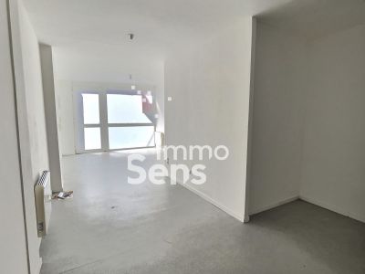 Location commerce T0  Haubourdin  Réf.LLLCO830008442