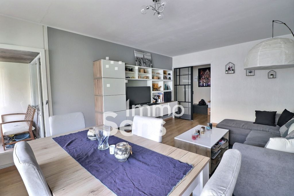 Vente appartement T2  La Madeleine Centre Réf.DUVAP880008450