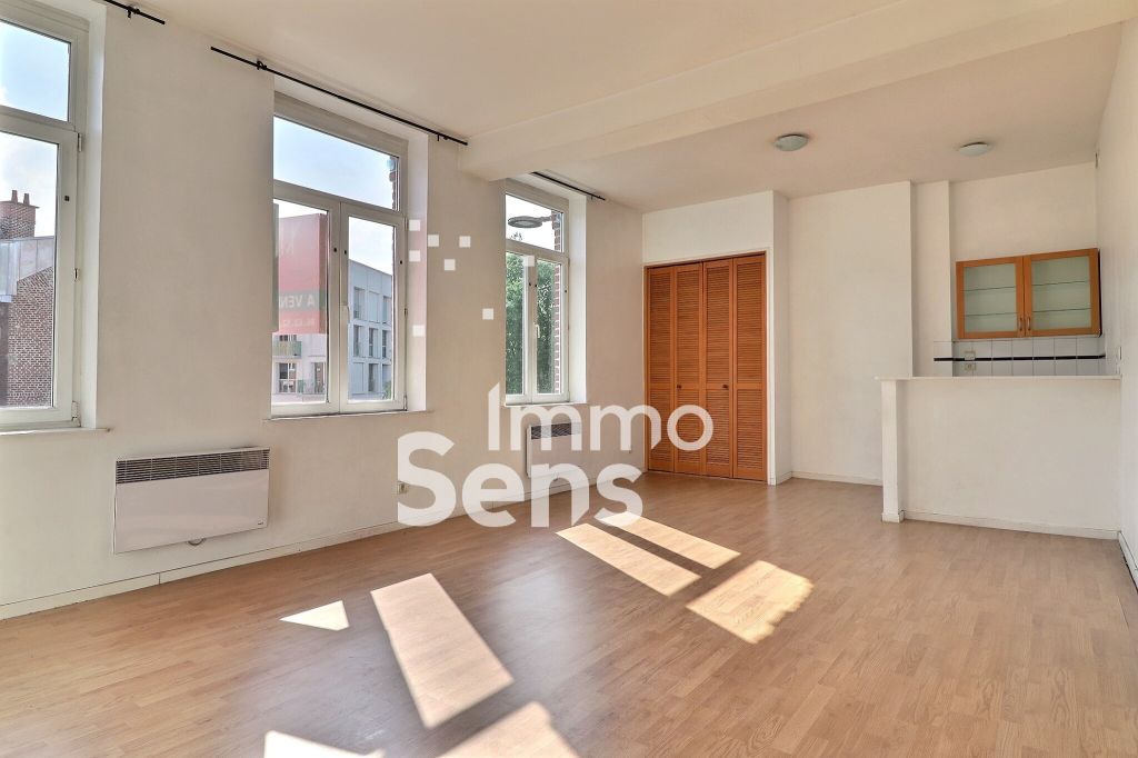 Vente appartement T2  Lille République / Saint Michel Réf.HCVAP1030009108