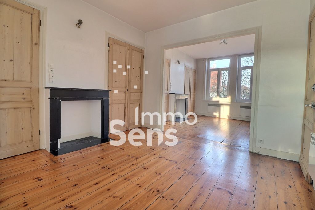 Vente appartement T2  Lille  Réf.KAVAP130009113