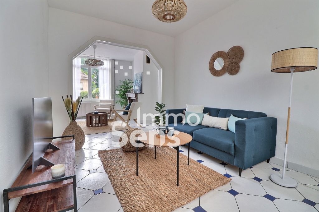 Vente maison T6  Wattignies  Réf.ESVMA150009178