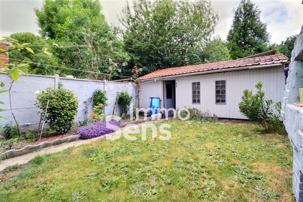 Vente maison T4  Croix Centre Réf.LAVMA840009222