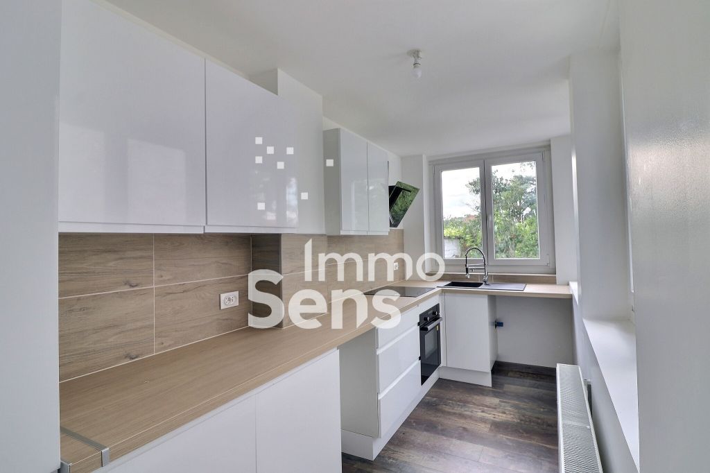 Vente maison T5  Marcq-en-Barœul  Réf.DGVMA1020009242