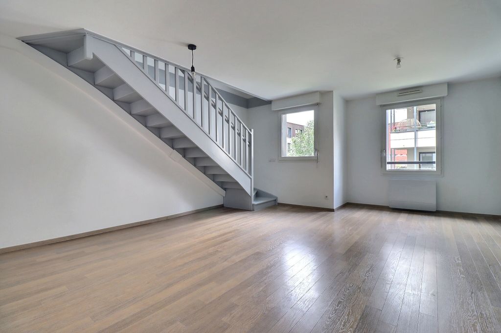 Vente appartement T3  Lille VIEUX LILLE Réf.LMVAP240009245