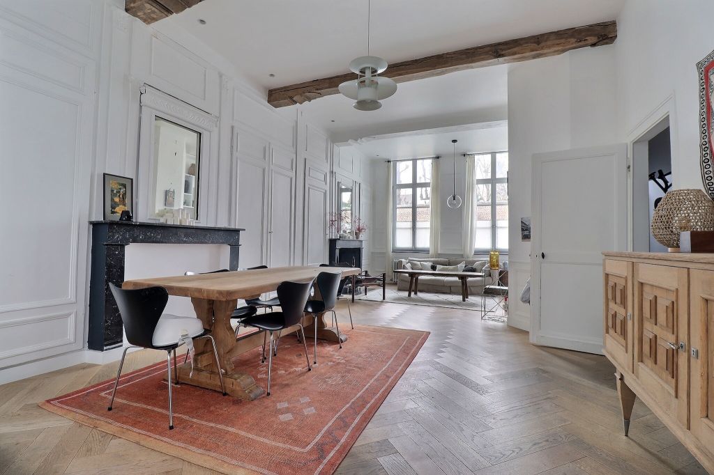 Vente maison T6  Lille VIEUX LILLE Réf.BAVMA160009304