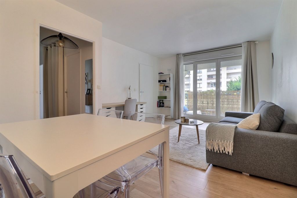 Vente appartement T2  Lille Centre Réf.KAVAP130009319