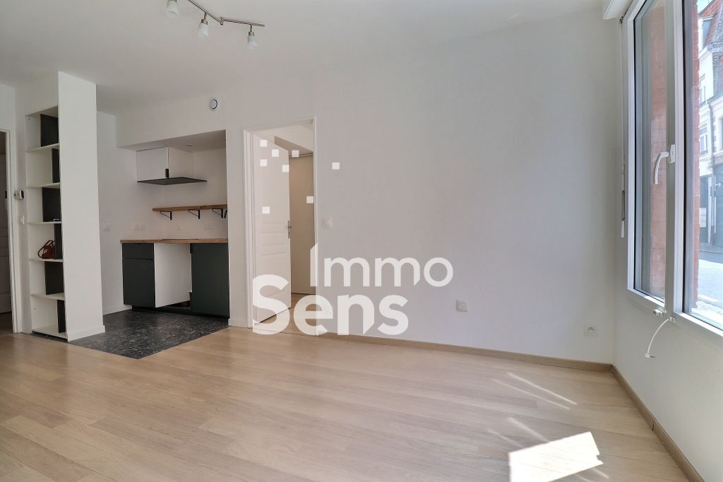 Vente appartement T2  Lille VIEUX LILLE Réf.BAVAP160009334