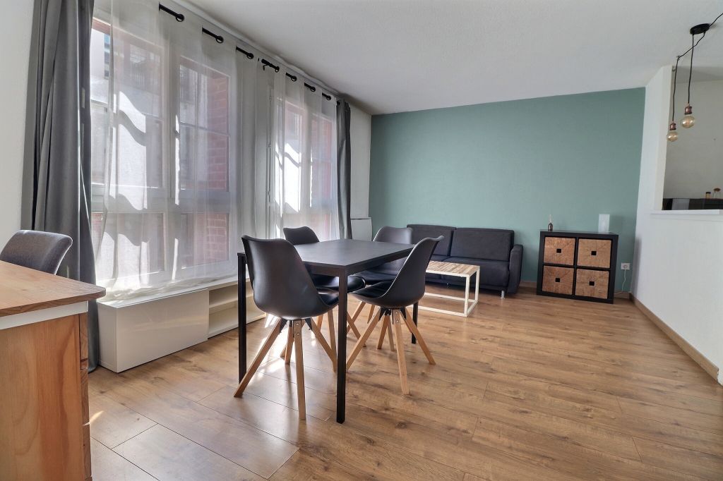Vente appartement T2  Lille VIEUX LILLE Réf.KAVAP130009337