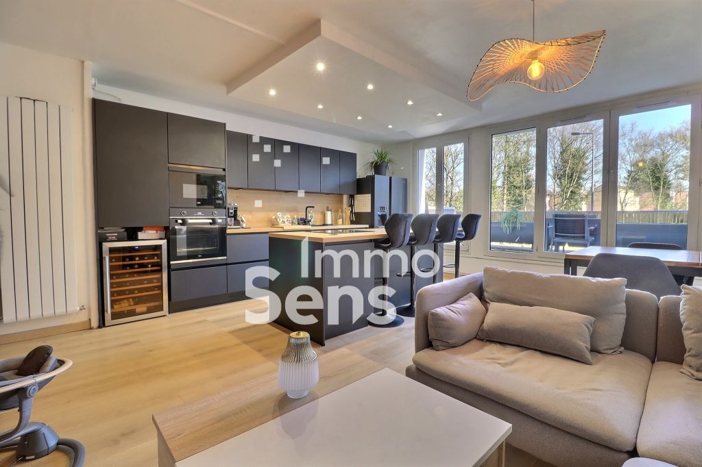 Vente appartement T4  Villeneuve-d'Ascq  Réf.VBVAP210009341