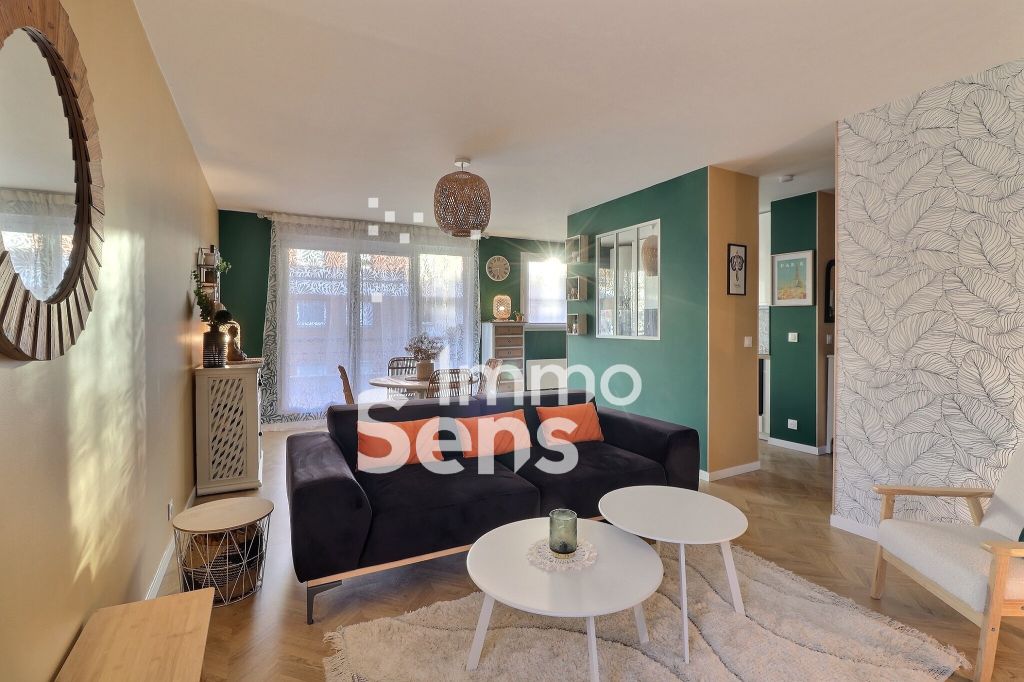 Vente appartement T2  Lille SAINT MAURICE /PELLEVOISIN Réf.KAVAP130009348