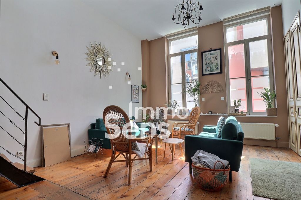 Vente appartement T3  Lille VIEUX LILLE Réf.BAVAP160009375
