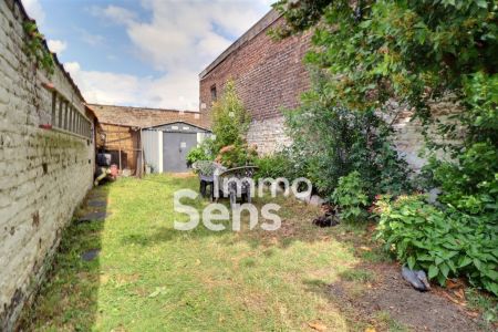 Vente maison T5  Croix  Réf.VBVMA210009469