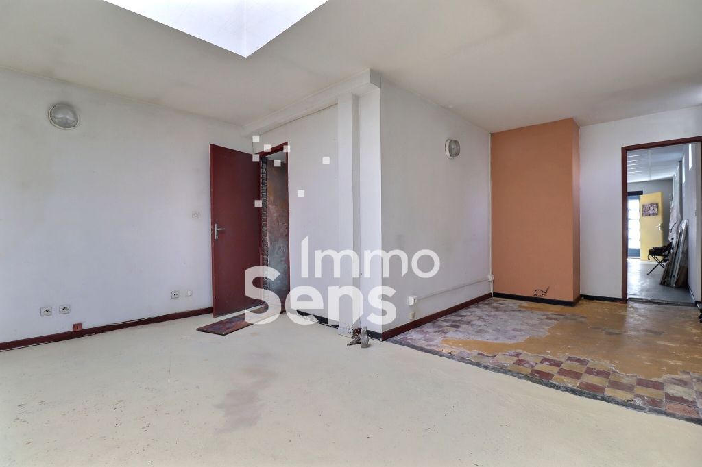 Vente immeuble T2  Lille VIEUX LILLE Réf.LMVAP240009481