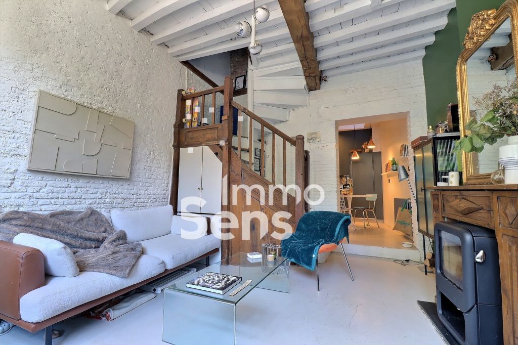 Vente maison T3  Lille VIEUX LILLE Réf.LMVMA240009486