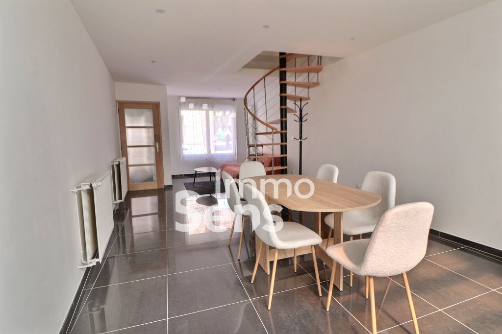Vente maison T5  Roubaix  Réf.STVMA950009546