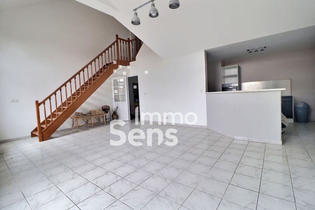 Vente appartement T3  Tourcoing  Réf.STVAP950009581