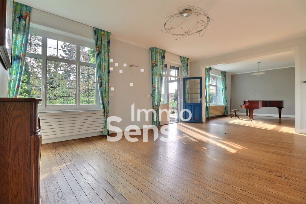 Vente maison T10  Mons baroeul Centre Réf.LMVMA240009641