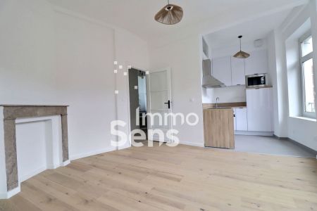 Vente appartement T2  Lille GAMBETTA / WAZEMMES Réf.LMVAP240009753