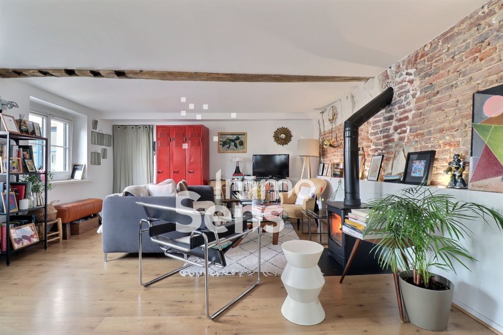 Vente appartement T4  Lille VIEUX LILLE Réf.LMVAP240009759