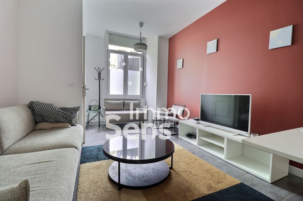 Vente maison T6  Lille VIEUX LILLE Réf.RTVMA900009766