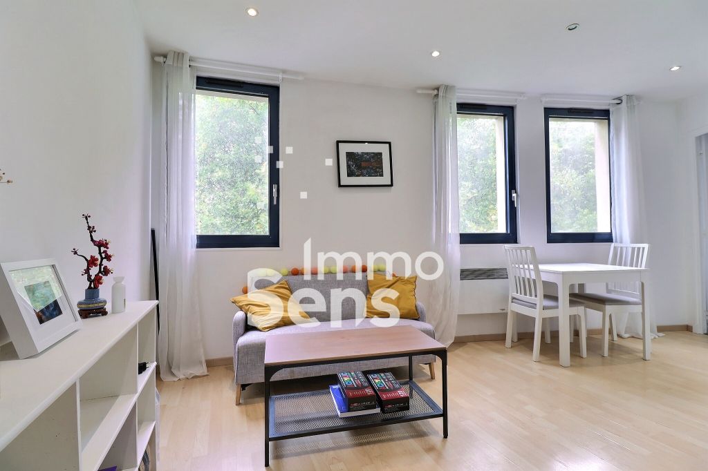 Vente appartement T2  Lille VIEUX LILLE Réf.LMVST240009783