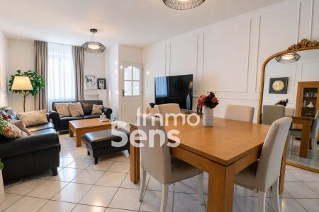 Vente maison T4  Roubaix  Réf.LJV1120009787