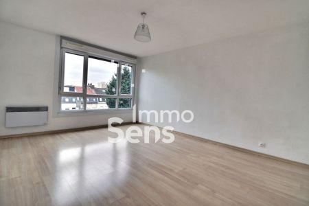 Vente appartement T1  Lille Centre Réf.KAVAP130009875