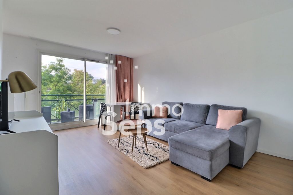 Vente appartement T2  Croix Barbieux Réf.VBVAP210009884