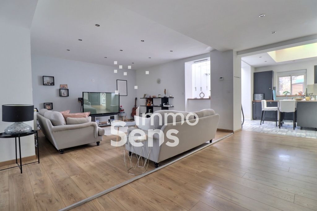 Vente maison T3  Wattrelos  Réf.LMVMA240009907