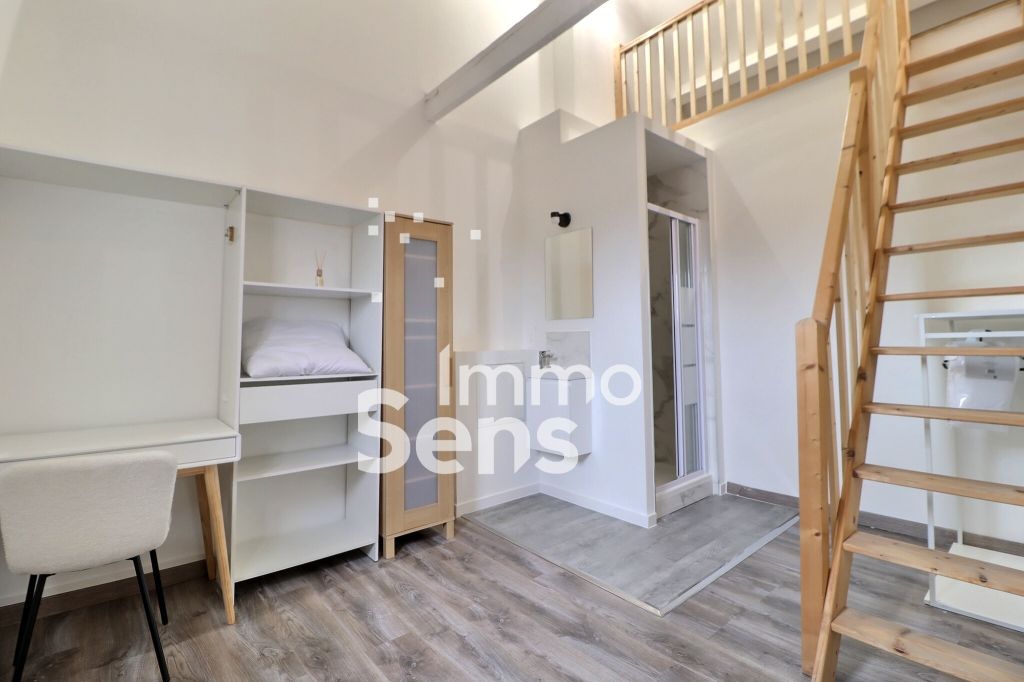 Location appartement T1  Croix  Réf.LLLAU830009922