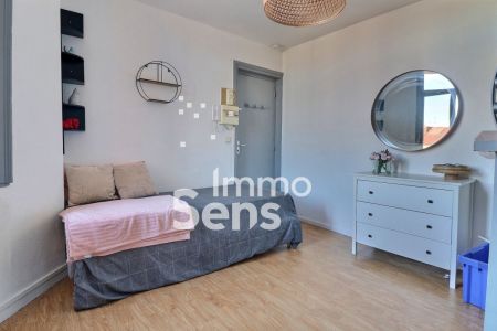 Vente appartement T1  Lille Centre Réf.OCV1080009996